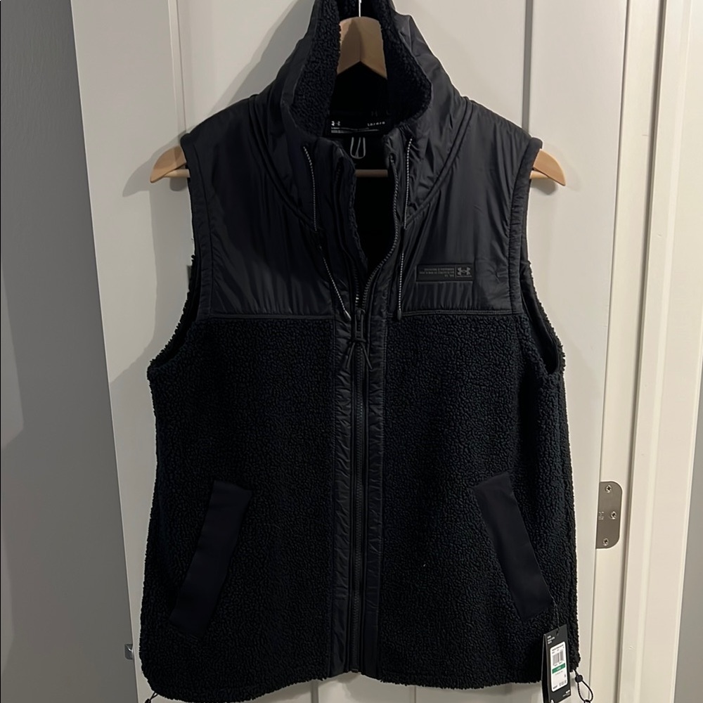 Under Armour Black Fleece Vest
